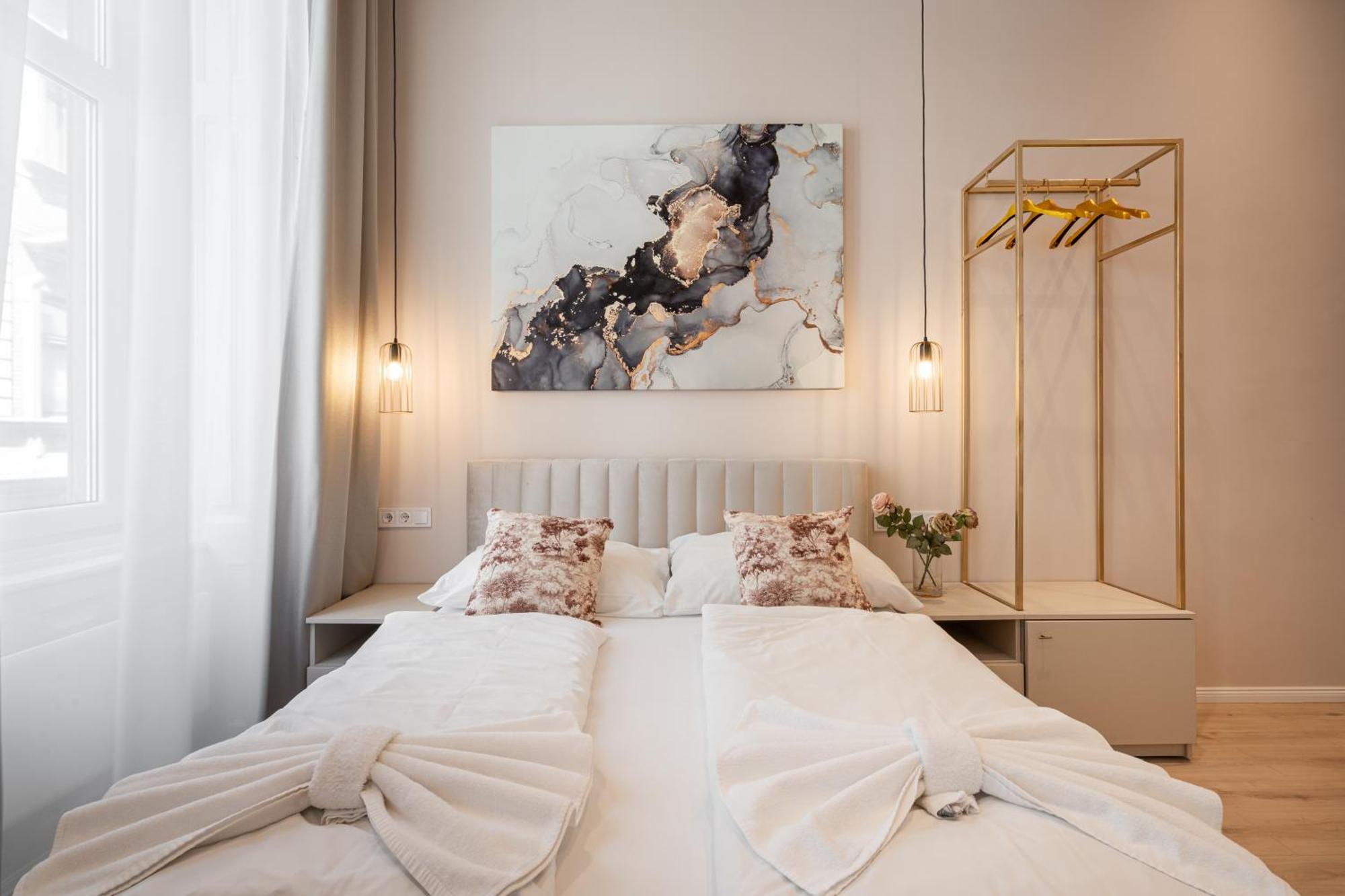 W30 - Wesselenyi Charming Apartment - Best Location By Bqa Budapest Eksteriør billede
