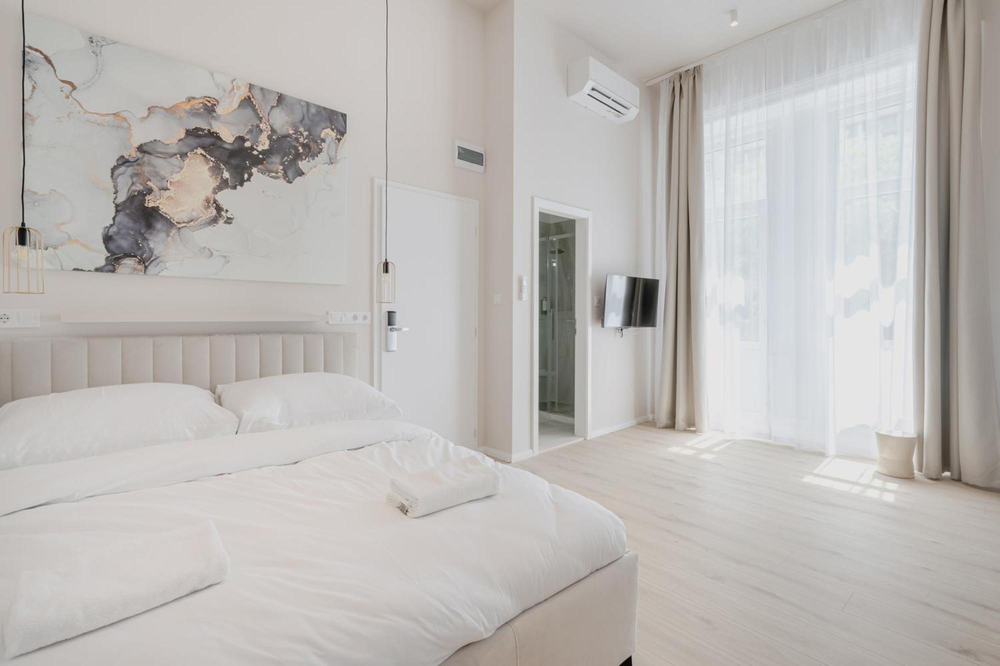 W30 - Wesselenyi Charming Apartment - Best Location By Bqa Budapest Eksteriør billede